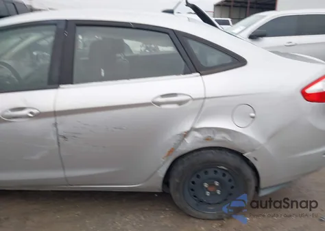 2017 Ford Fiesta S из США, поврежденный, VIN 3FADP4AJ0HM109763